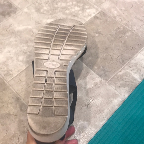 Sandals - Picture 3 of 5